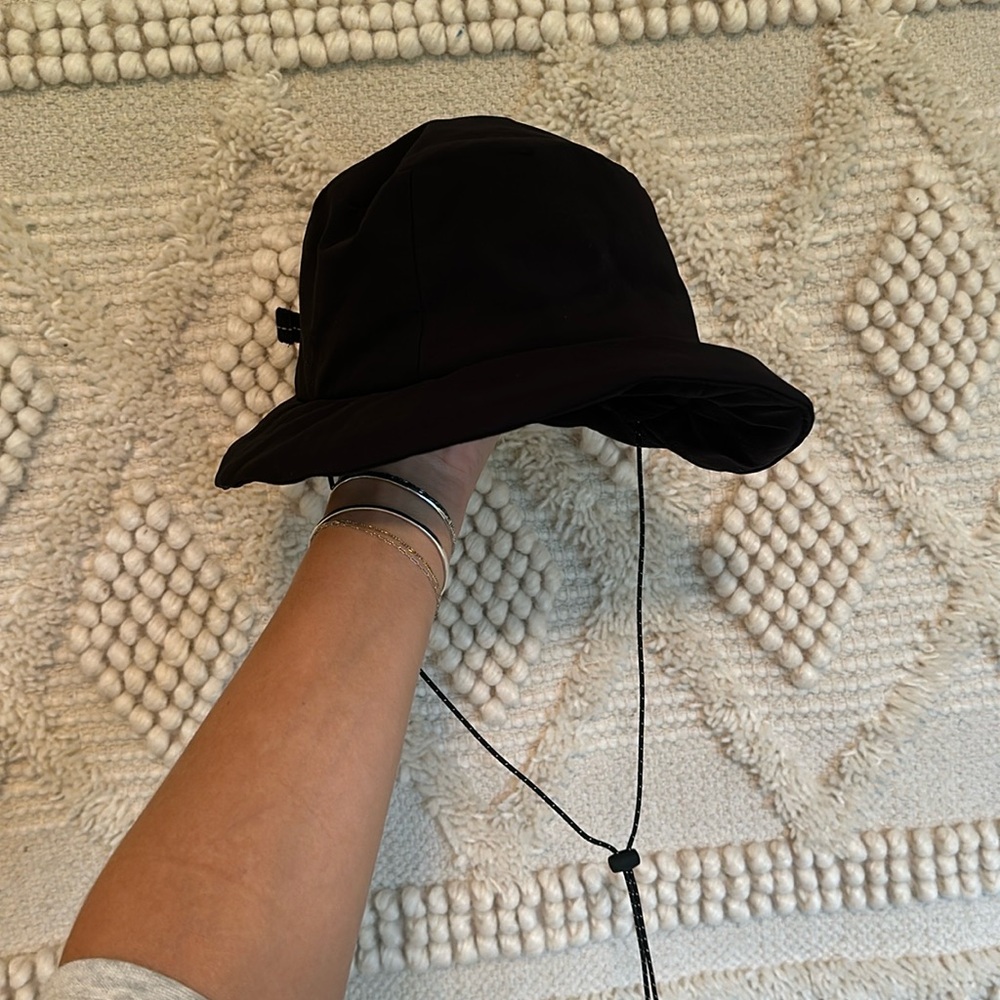 Lululemon Bucket Hat